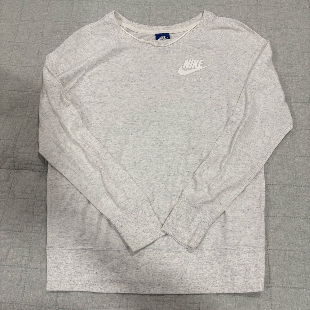 Nike Women's Lightweight Long Sleeve Logo Swoosh Light Grey Marl Size Medium